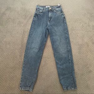 Zara High Waisted Boyfriend Jeans